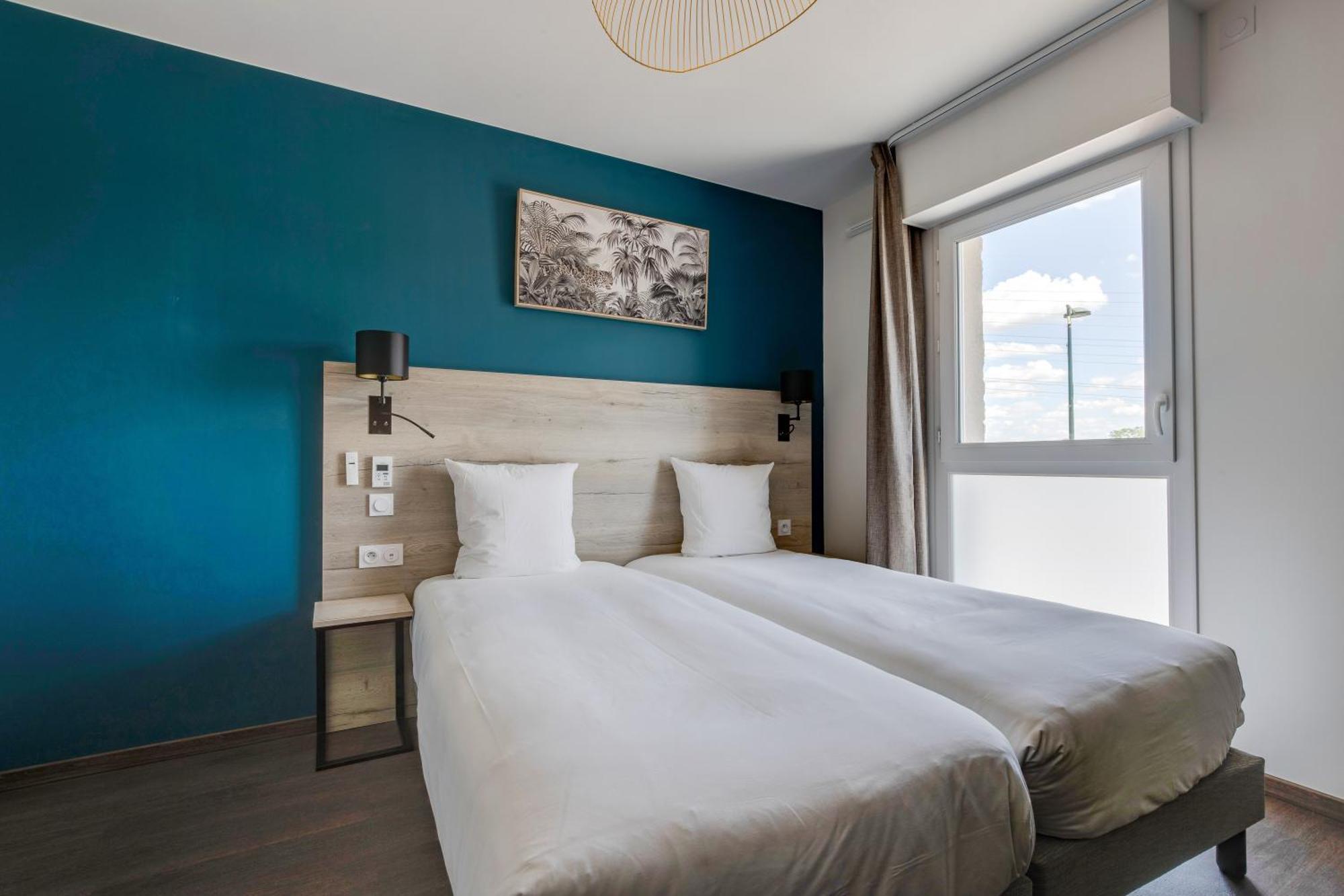 Comfort Studio With Two Single Beds,1284850777:JPEG