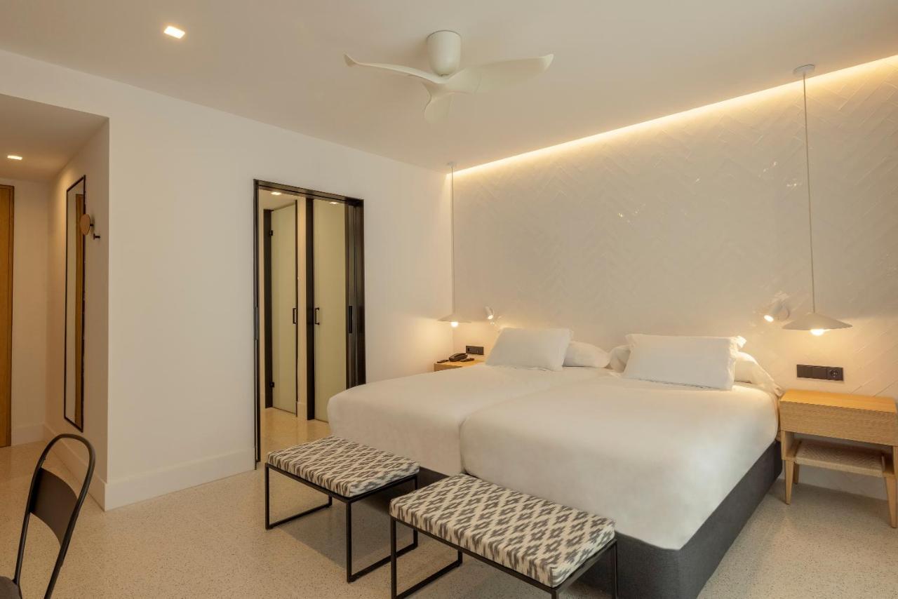 Superior Double Room,1286277697:JPEG