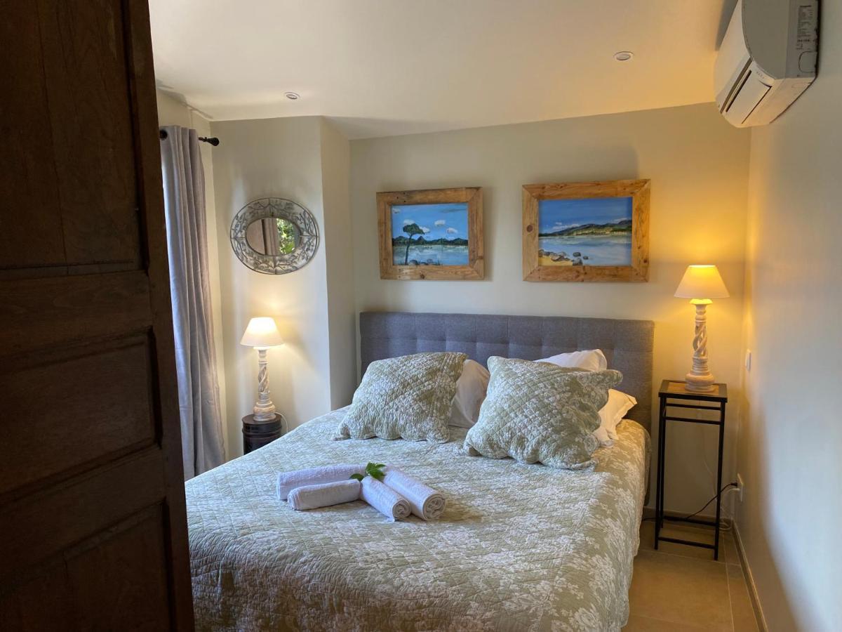 Two-Bedroom Villa Sea View MAQUIS