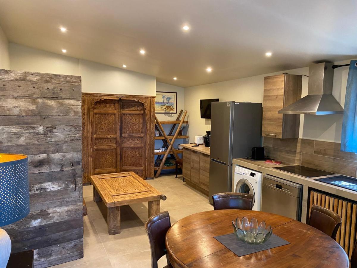Two-Bedroom Villa Sea View MAQUIS