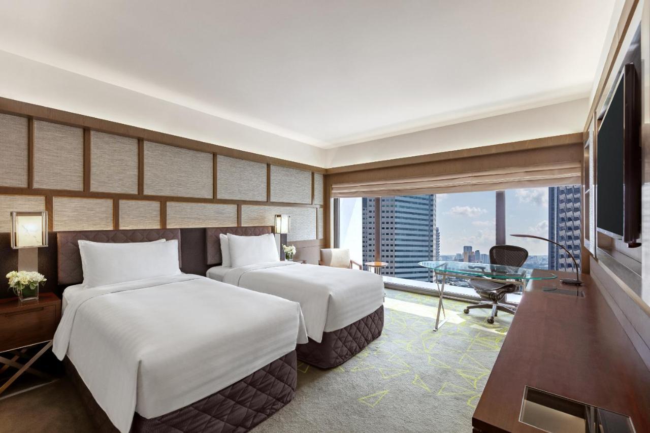 Suite Panoramique Deluxe avec 2 Chambres Communicantes - Étage Élevé - Vue sur Ville