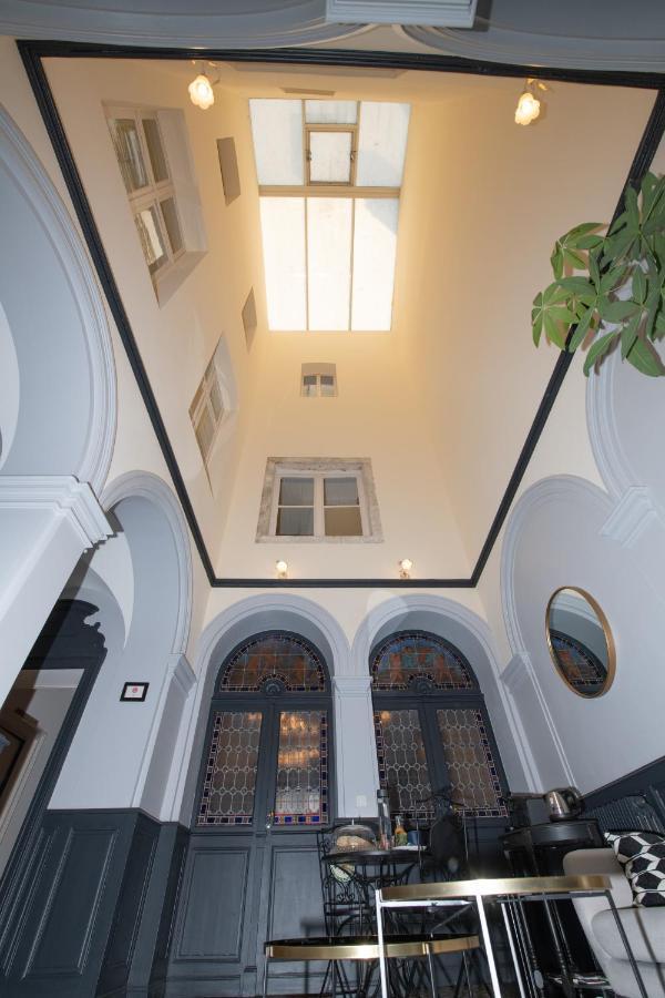 Family Room with Garden View,1335795899:JPEG