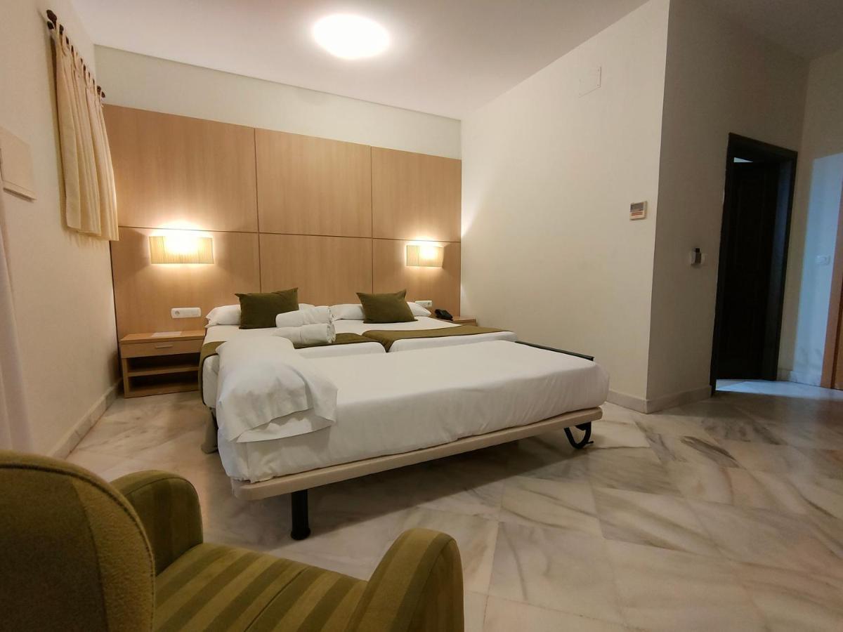 Twin Room Extra Bed