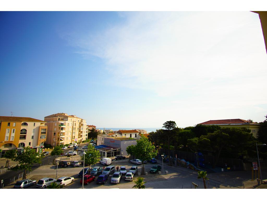 Chambre Supérieure avec Balcon et Vue sur la Mer