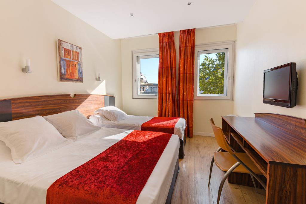 Triple Room with Shower,1742600350:JPEG