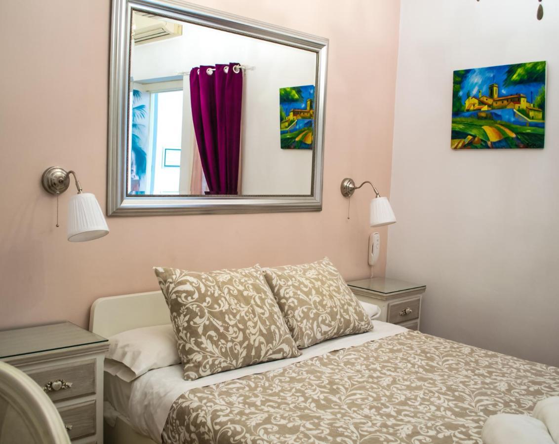 Double Interior Room