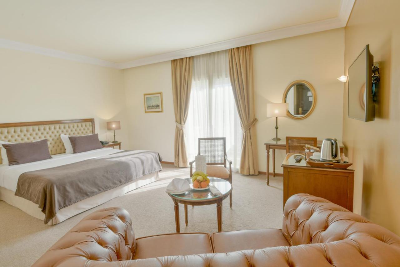 Junior Suite,1336438565:JPEG