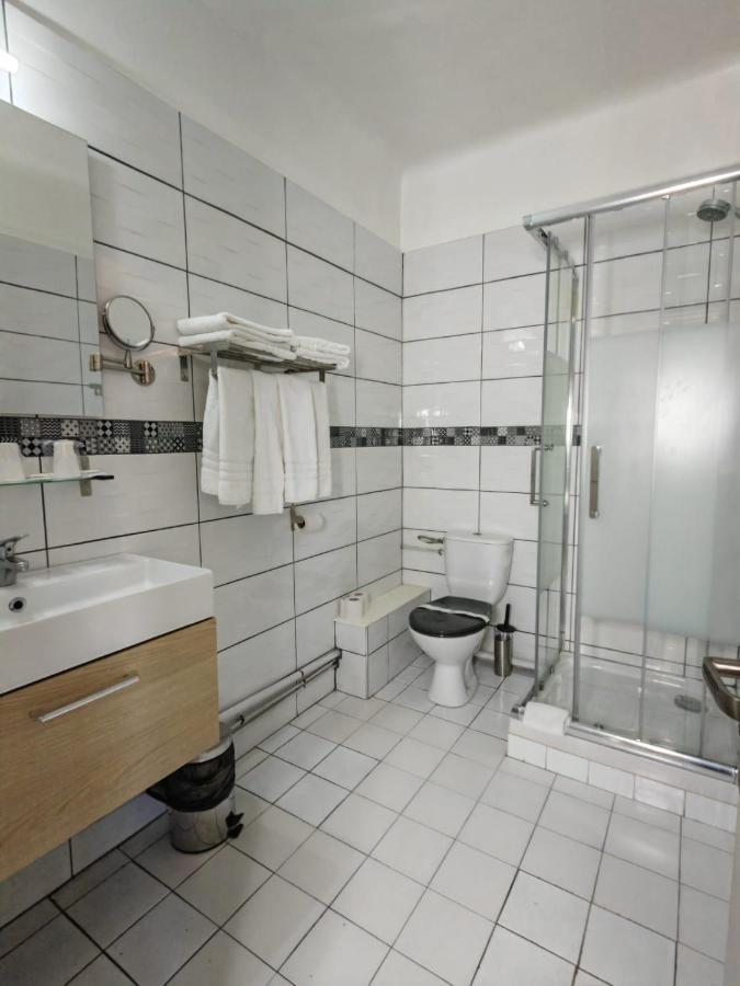 Quadruple Room,1354888598:JPEG