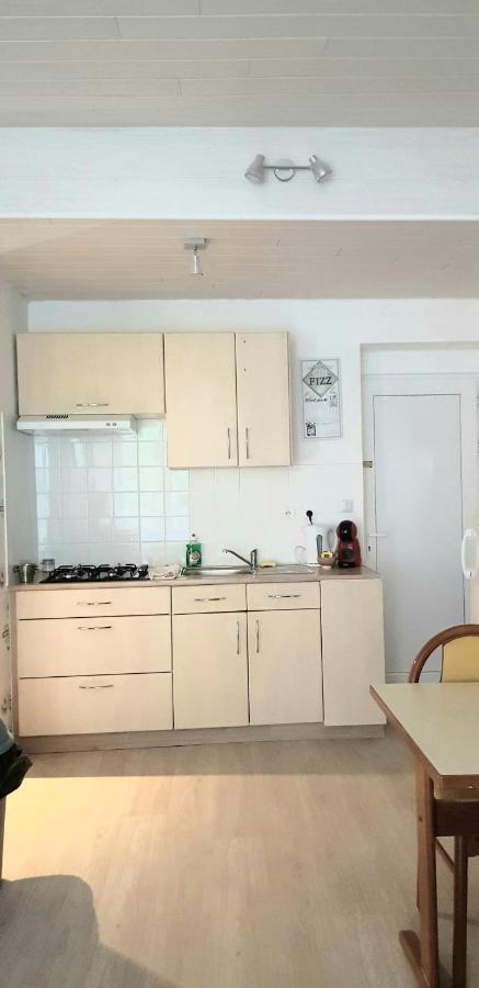 One-Bedroom Apartment,1357185671:JPEG