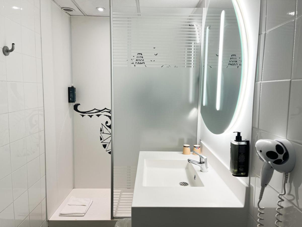 Chambre Triple avec 1 Lit Double et 1 Lit Simple Pliant