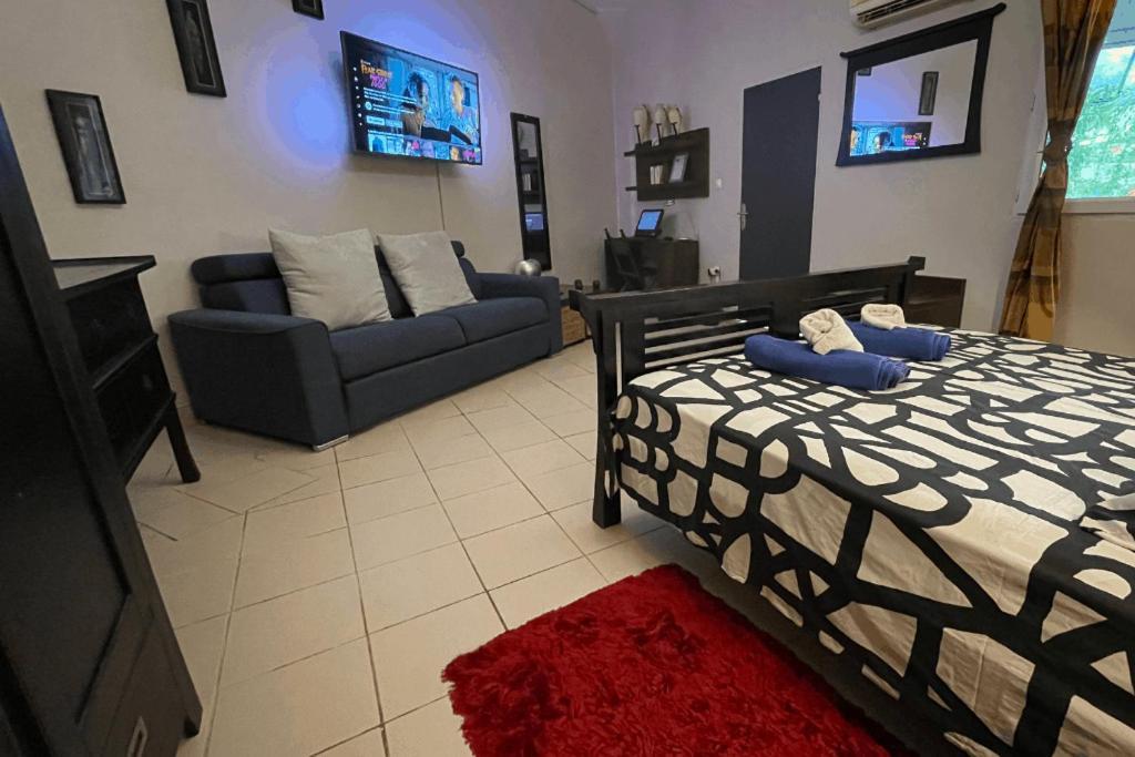 Deluxe Suite with Spa Bath,1364816123:JPEG