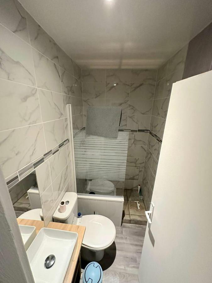 Family Studio,1600350575:JPEG