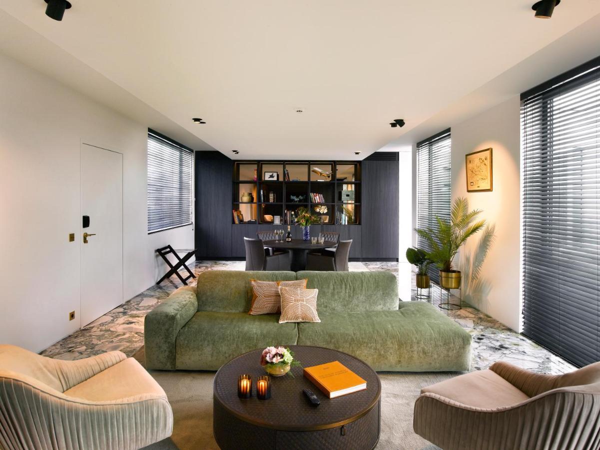 Luxurious Apartment with Terrace