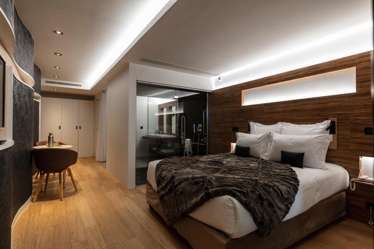 Chambre Double - Accessible aux Personnes à Mobilité Réduite