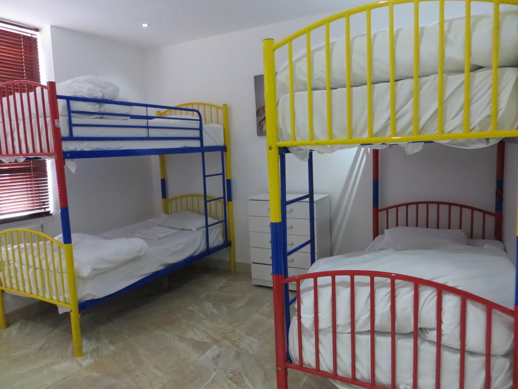 Bed 4-Bed Mixed Dormitory