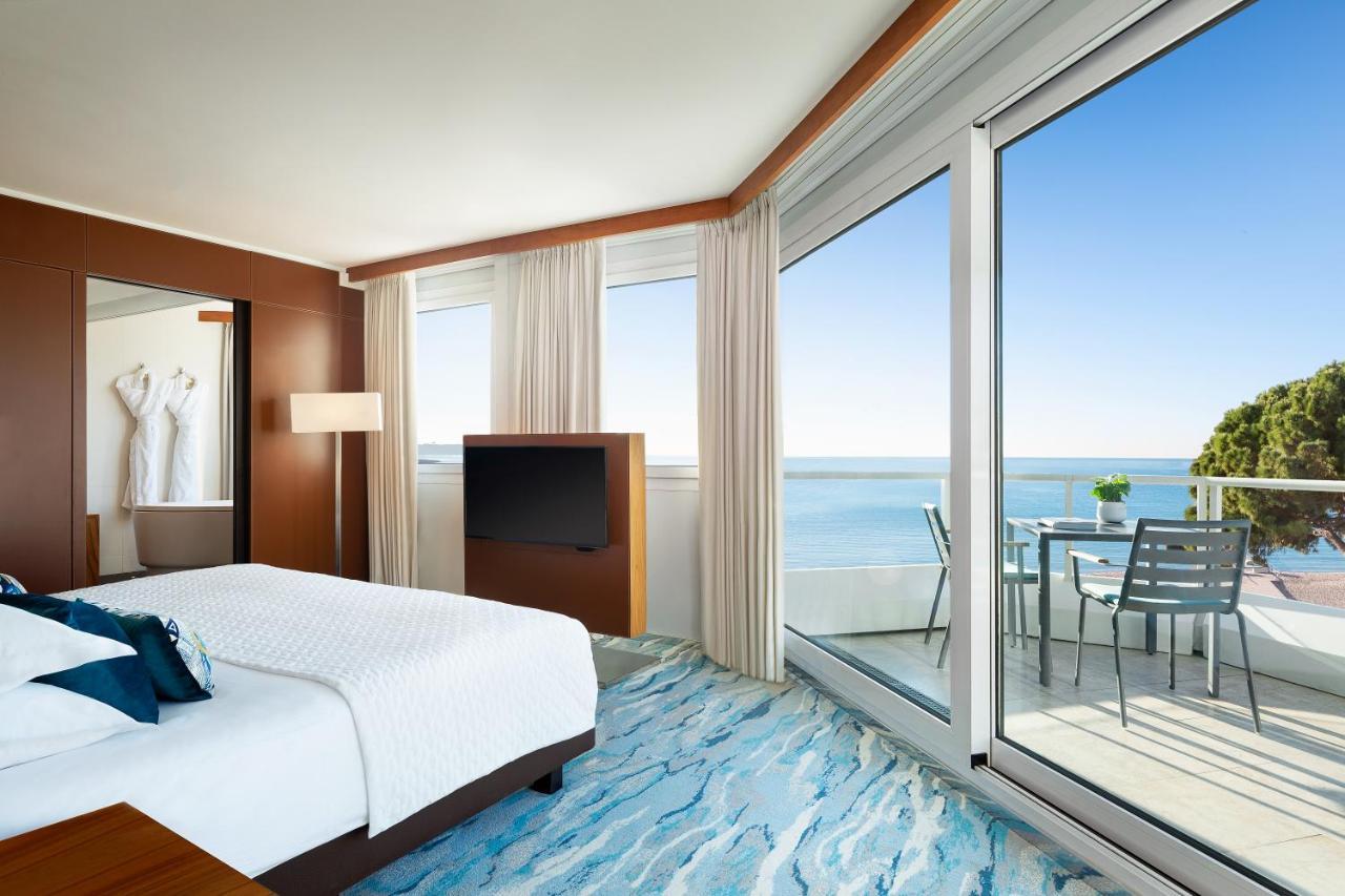 Luxury Suite with Sea View,1551848368:JPEG