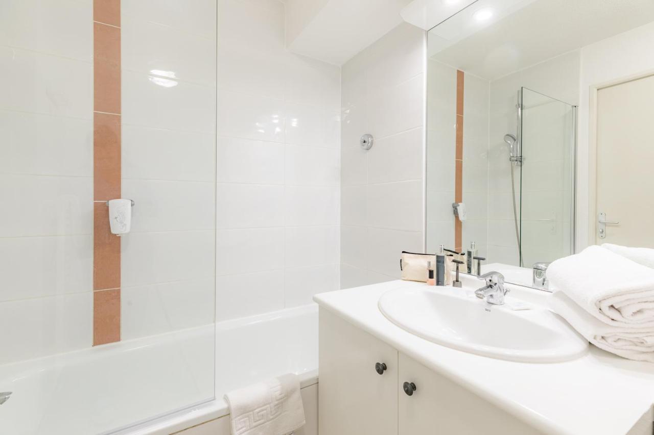One-Bedroom Apartment,1397467475:JPEG