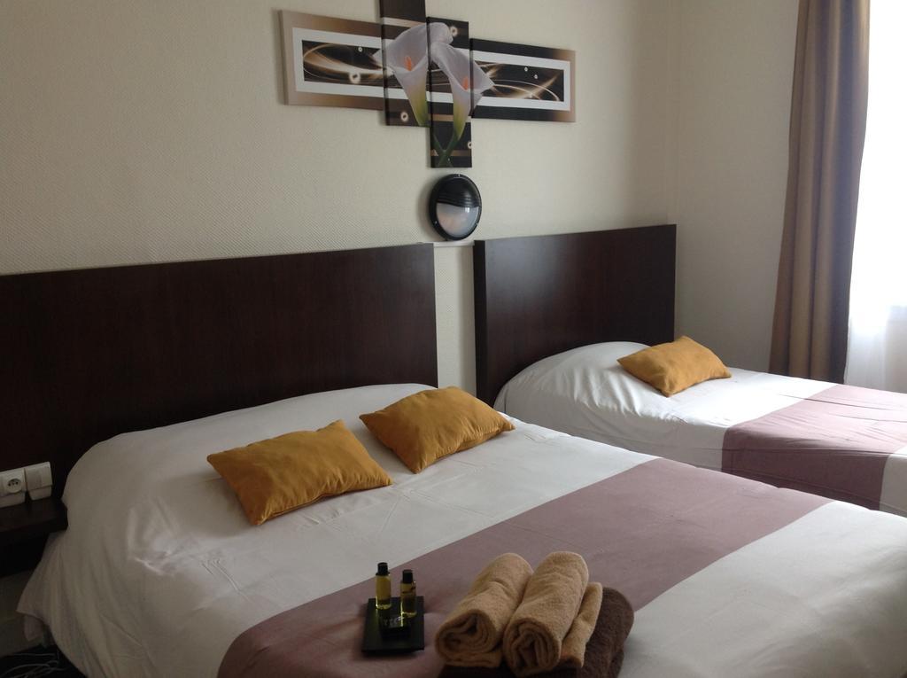 Triple Room,707497099:JPEG