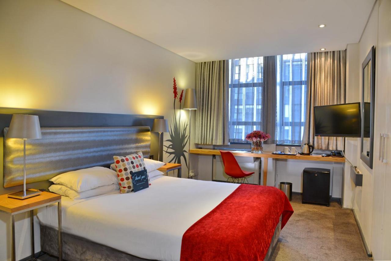 Superior Room,1403990072:JPEG