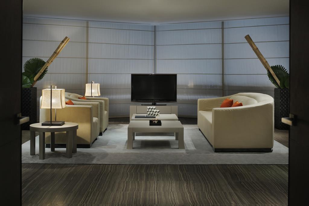 Suite Armani Signature