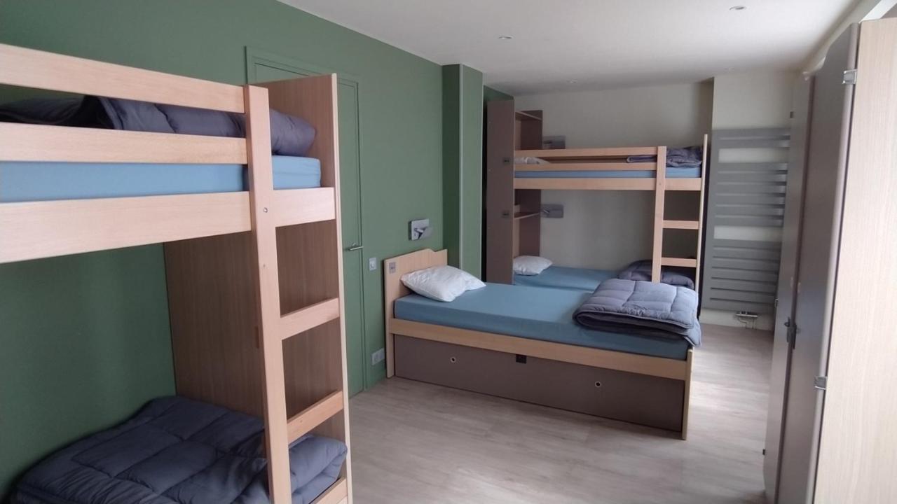 Chambre Familiale avec Salle de Bains Privative