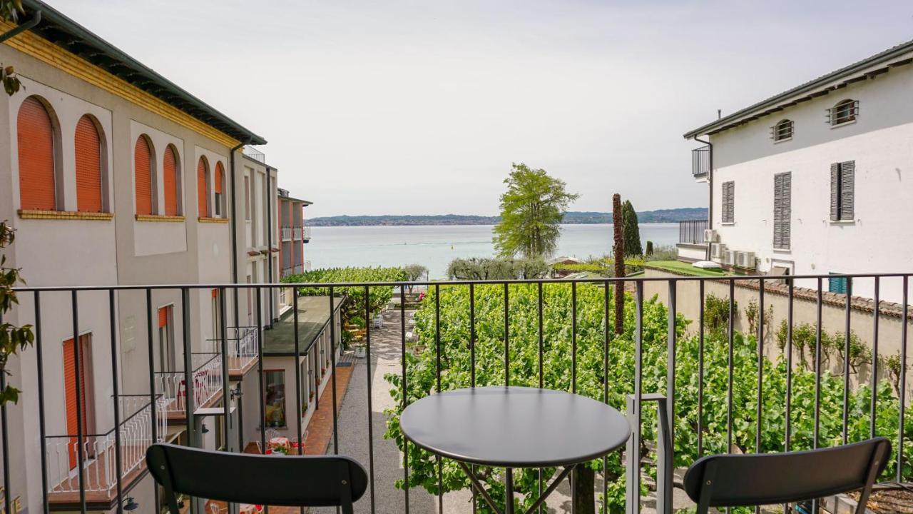 Chambre Double ou Lits Jumeaux Supérieure avec Balcon et Vue sur le Lac