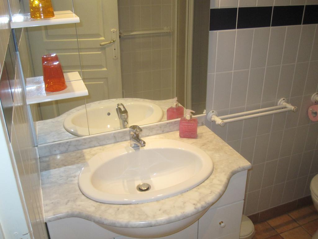 Chambre Triple avec Salle de Bains Privative