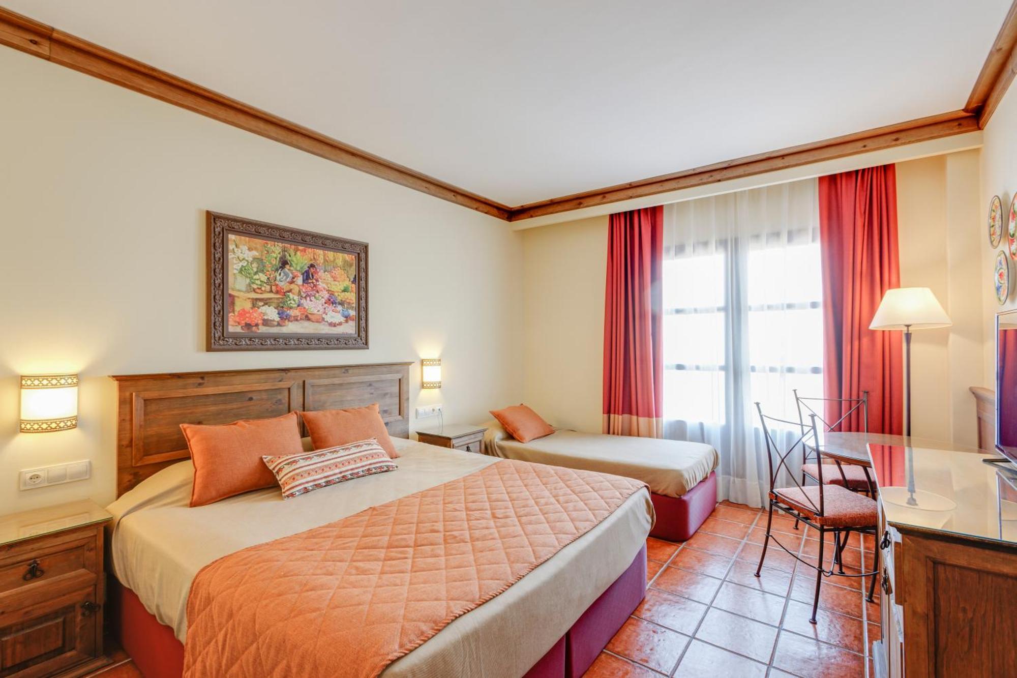 Standard Room Access to PortAventura Park 1 access to Ferrari Land