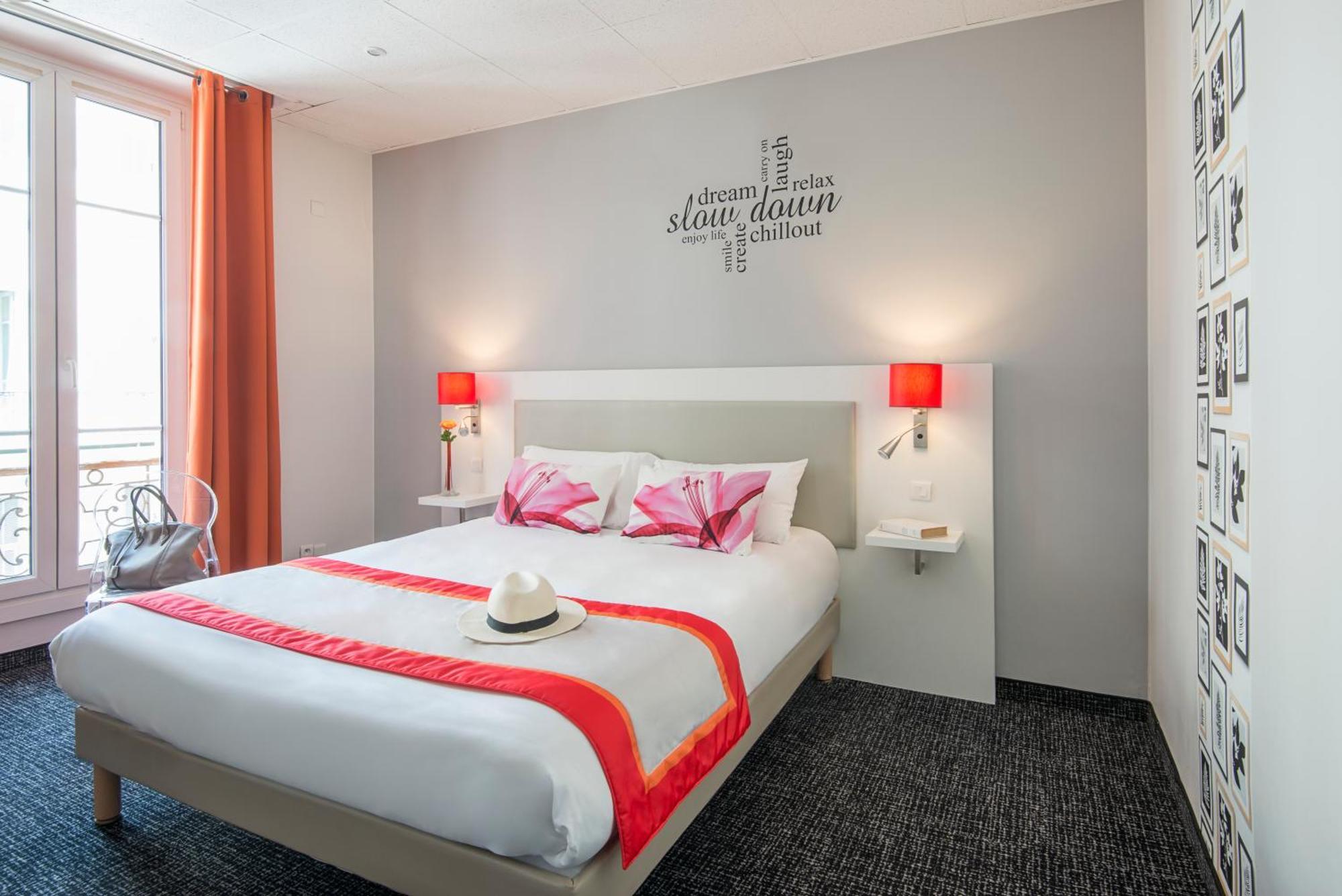 Double Room,1432537555:JPEG