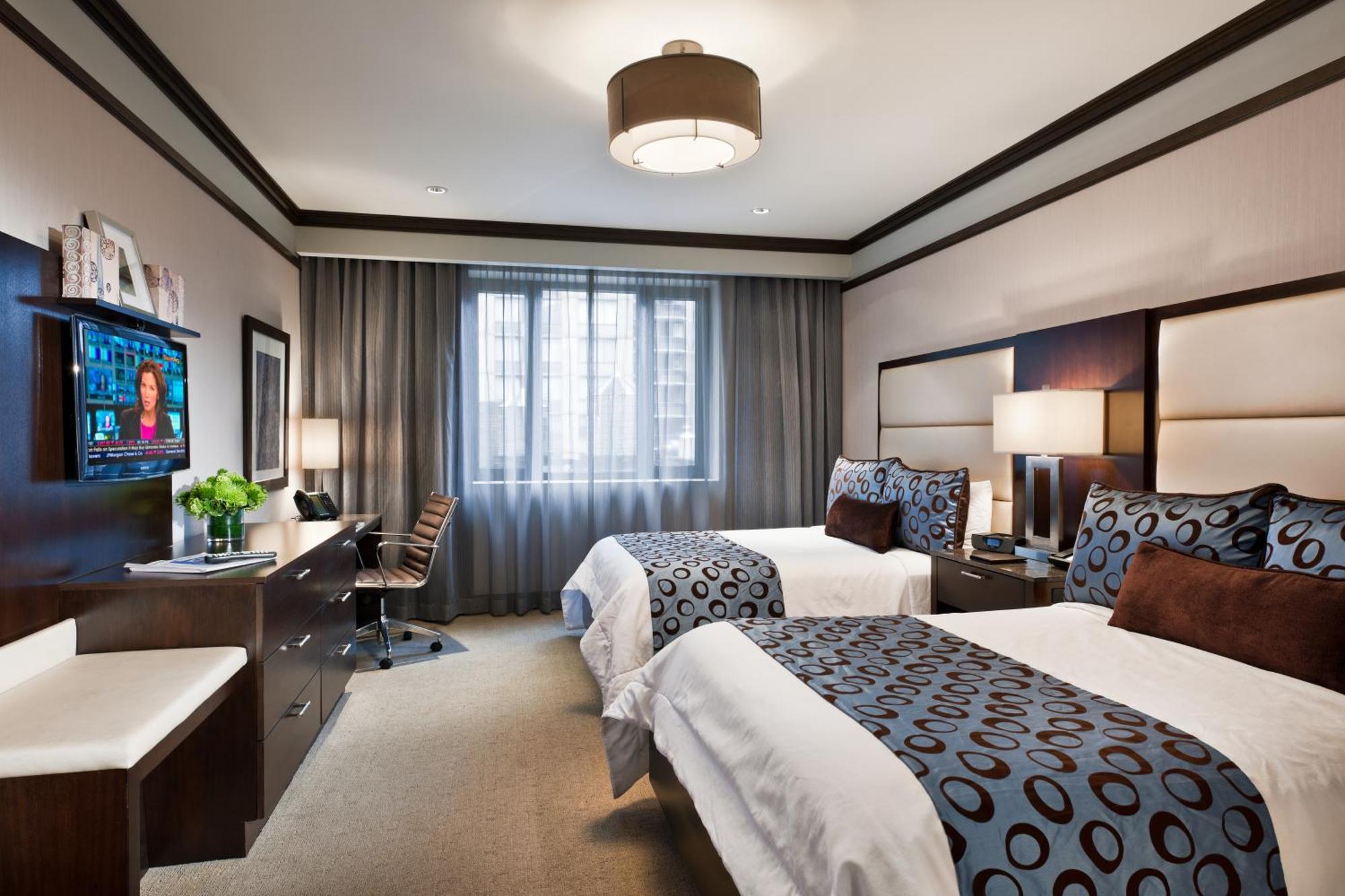 Superior Queen Suite