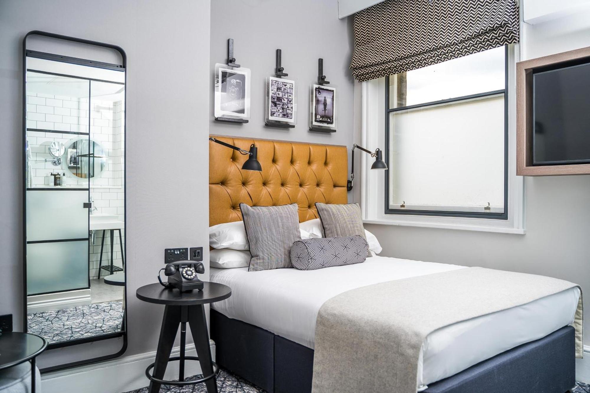 Double Room Cosy Print