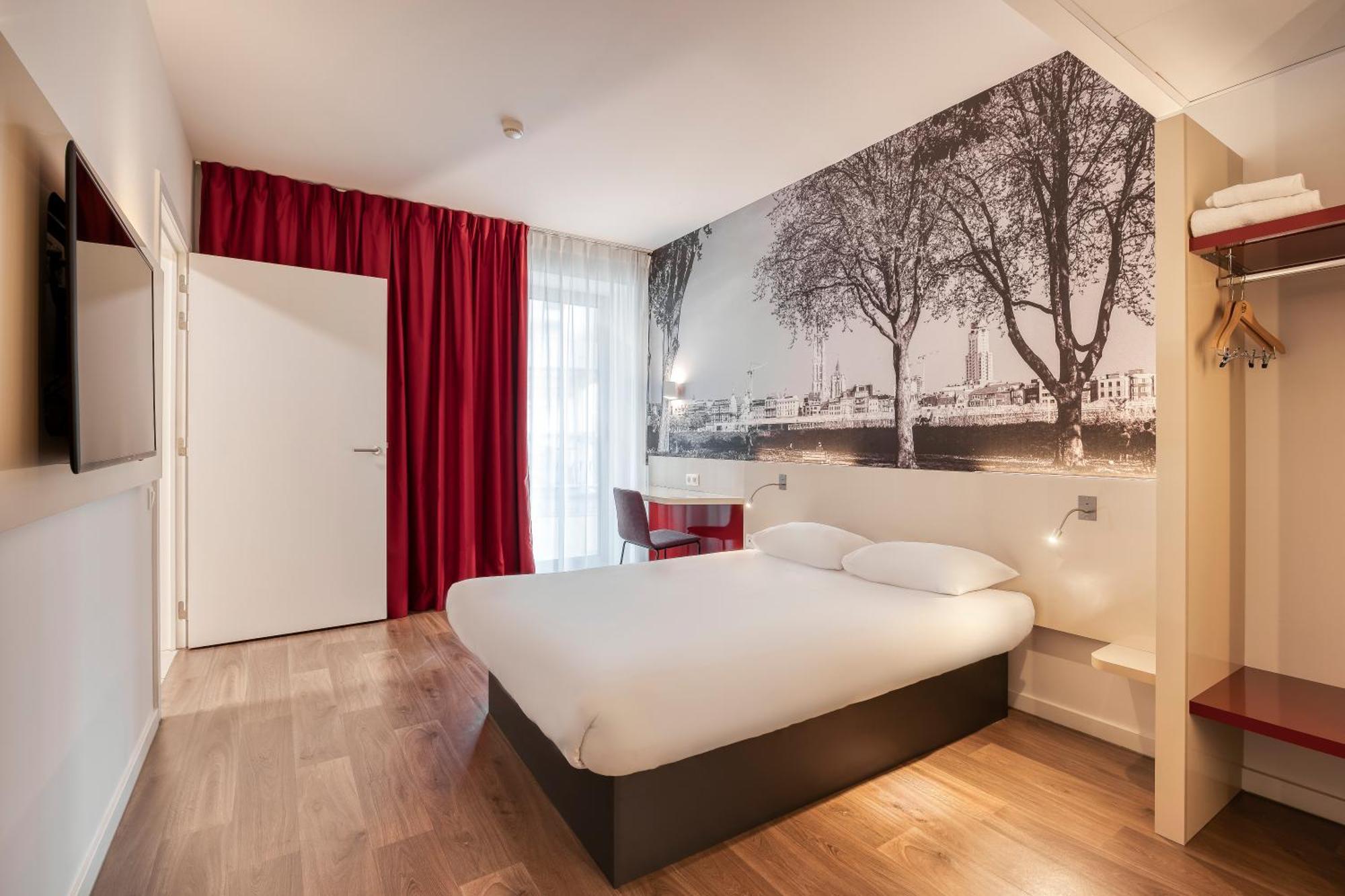Double Room Wheelchair Accessible,1448015149:JPEG