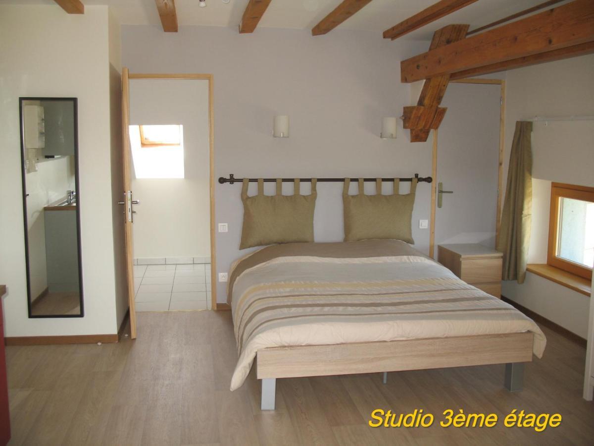 Studio,1479700679:JPEG