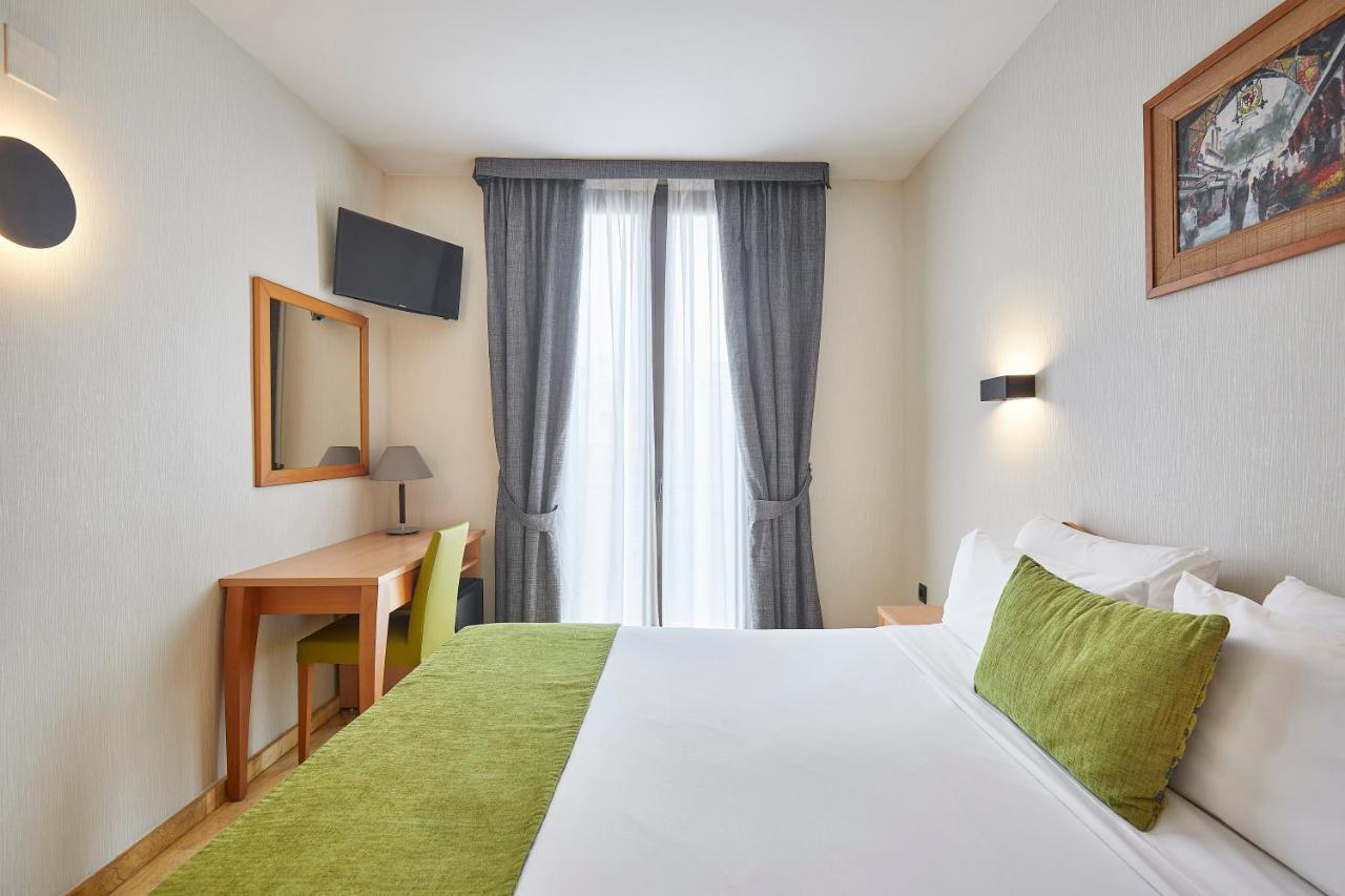 Double Room 1