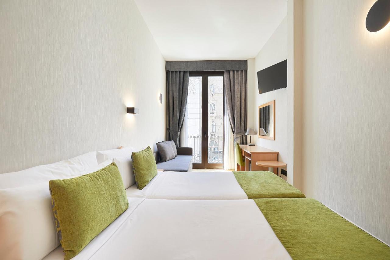 Twin Room City View