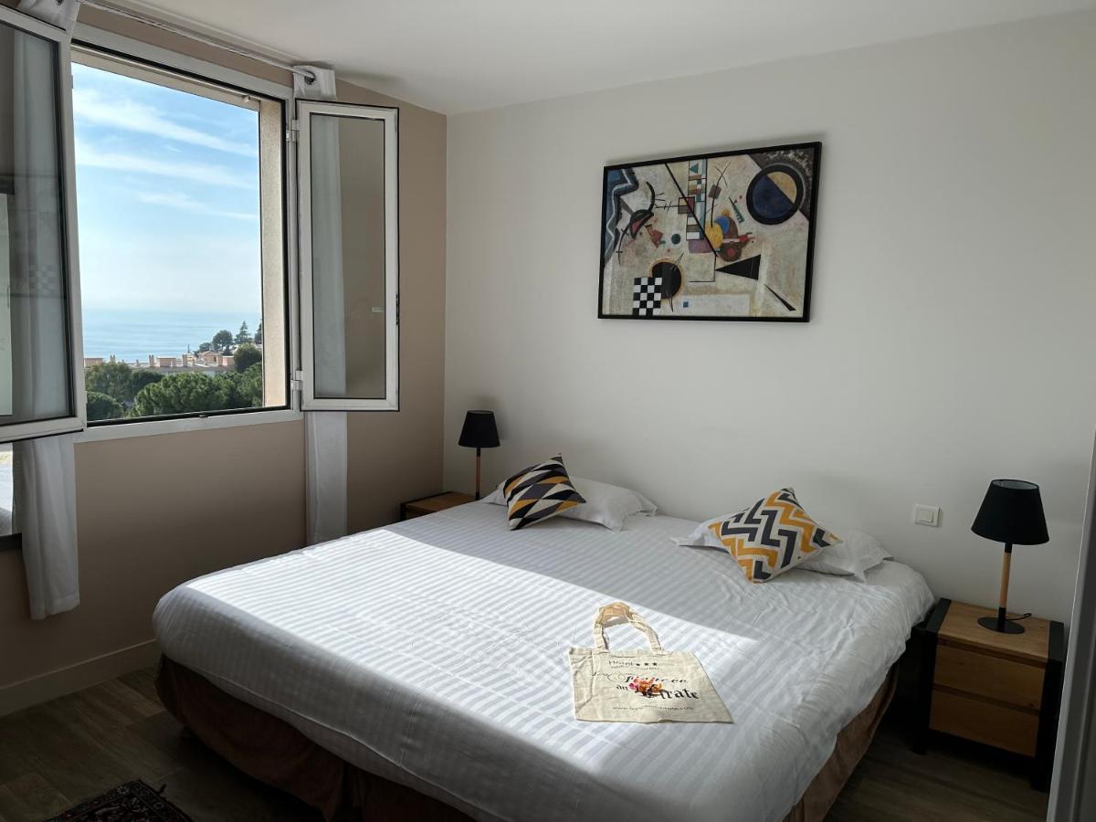 Chambre Double - Vue sur Mer