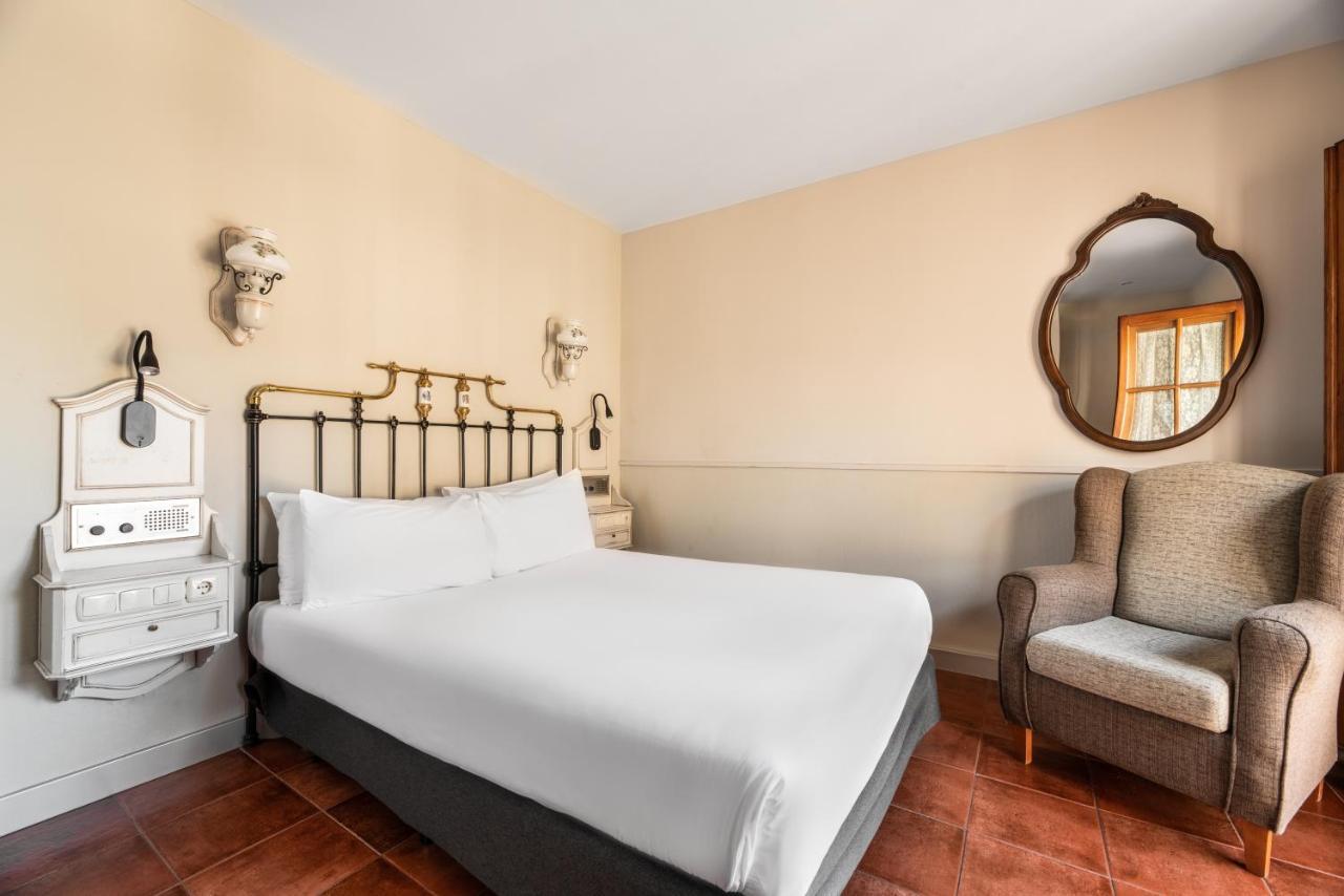 Double Room Cathedral View