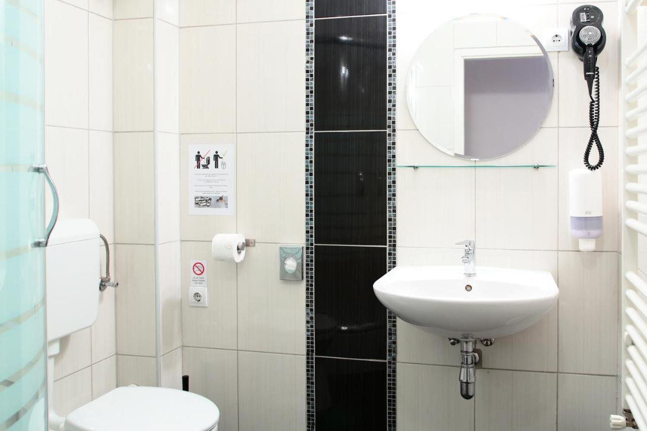 Chambre Double Économique avec Salle de Bains Privative