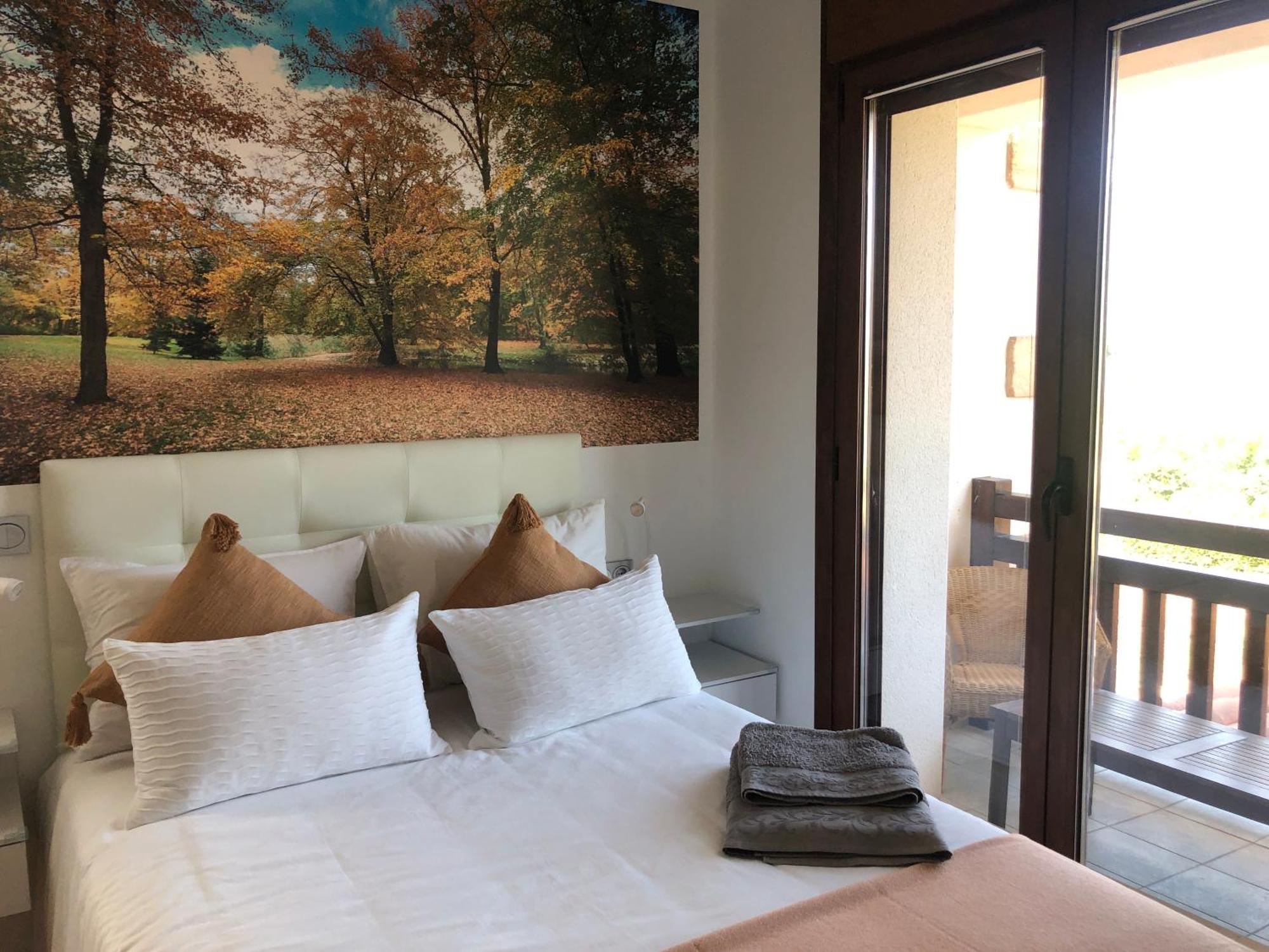 Double Room with Private Bathroom,1499954377:JPEG