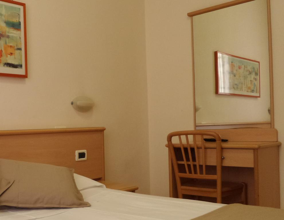 Chambre Double ou Lits Jumeaux avec Salle de Bains Privative Externe