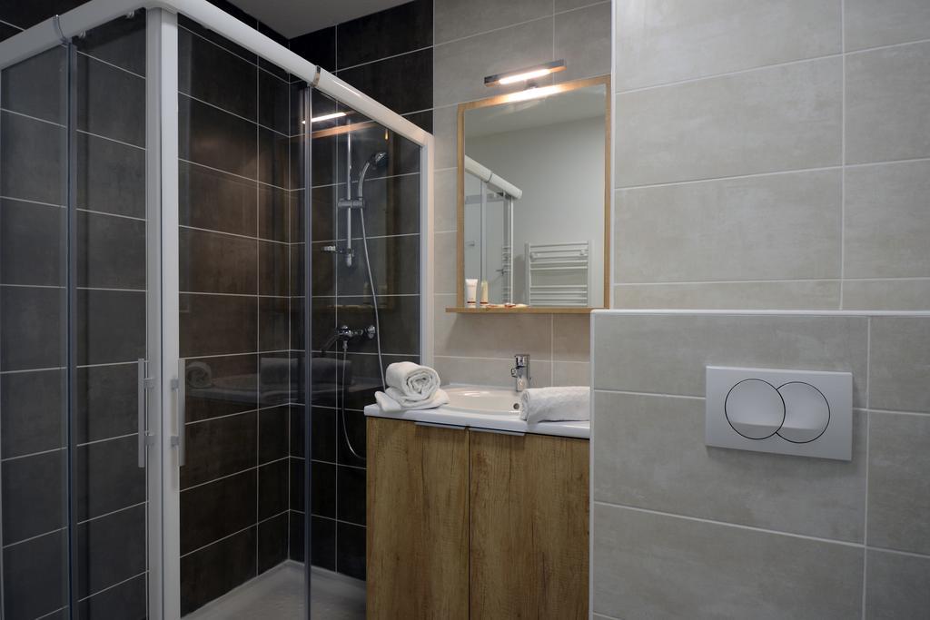 One-Bedroom Apartment (6 People),177470586:JPEG