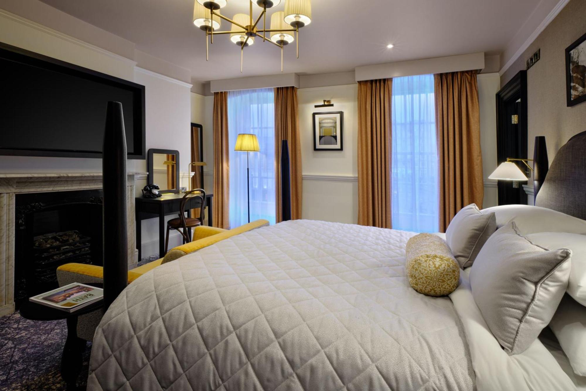 Cinematography Guest room 1 King