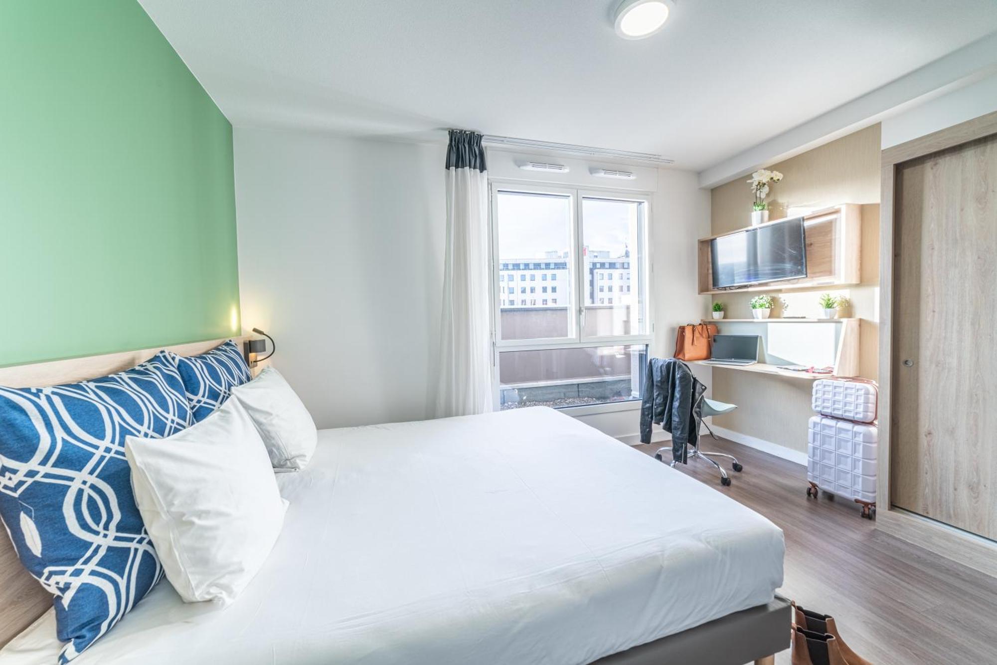 Standard Studio,1522476451:JPEG