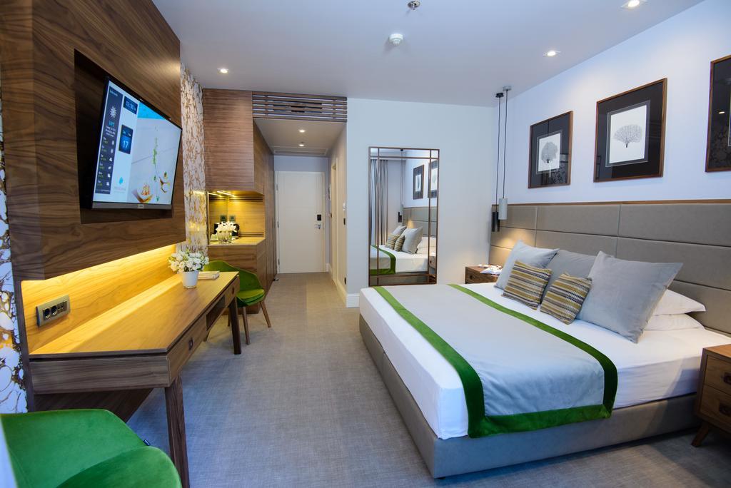 Chambre Double ou Lits Jumeaux de Luxe avec Balcon
