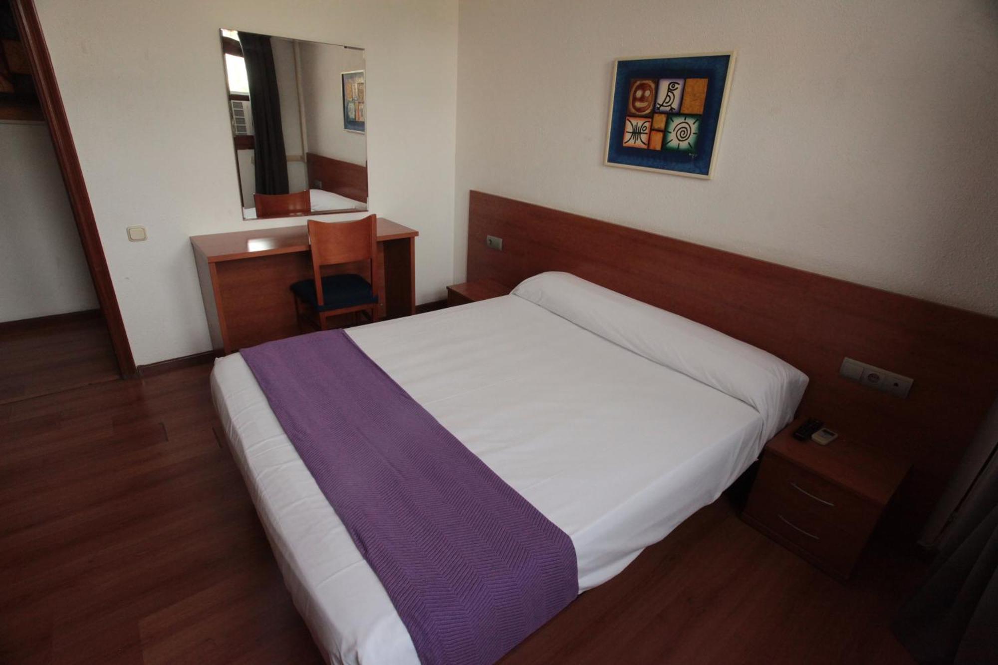 Standard Double Room,1632318465:JPEG
