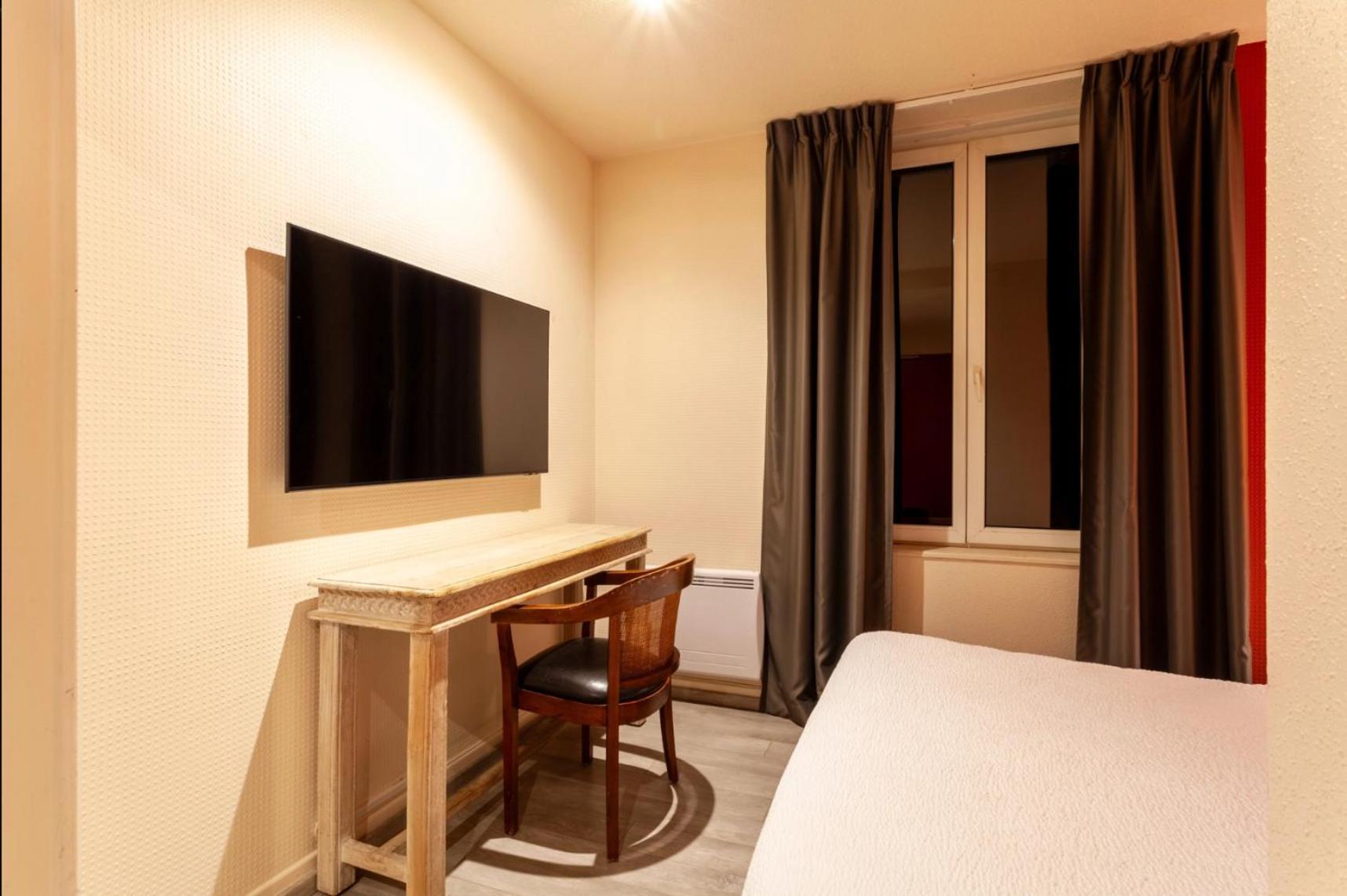 Single Room,1529615587:JPEG