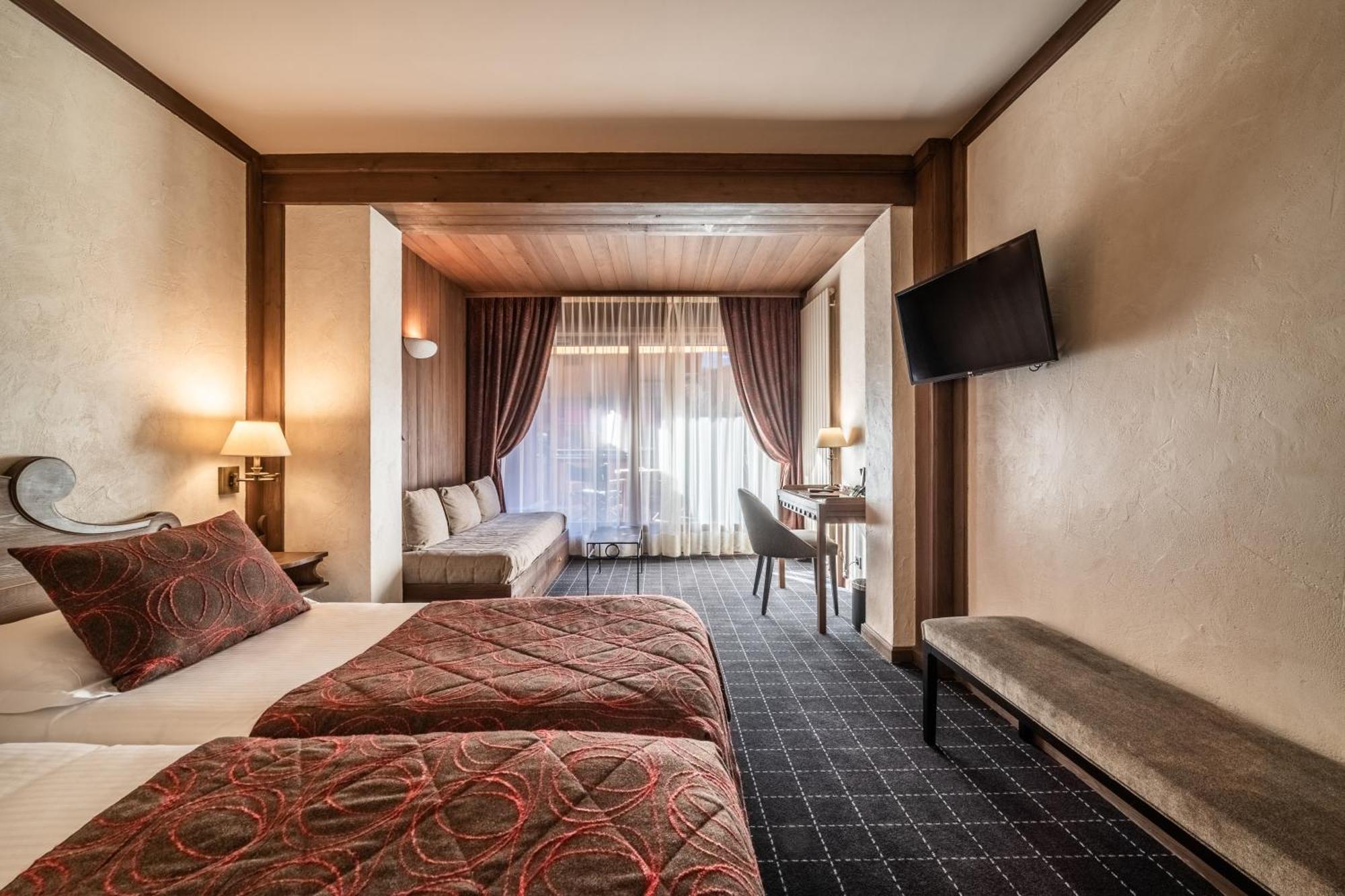 Chambre Lit Queen-Size avec Balcon