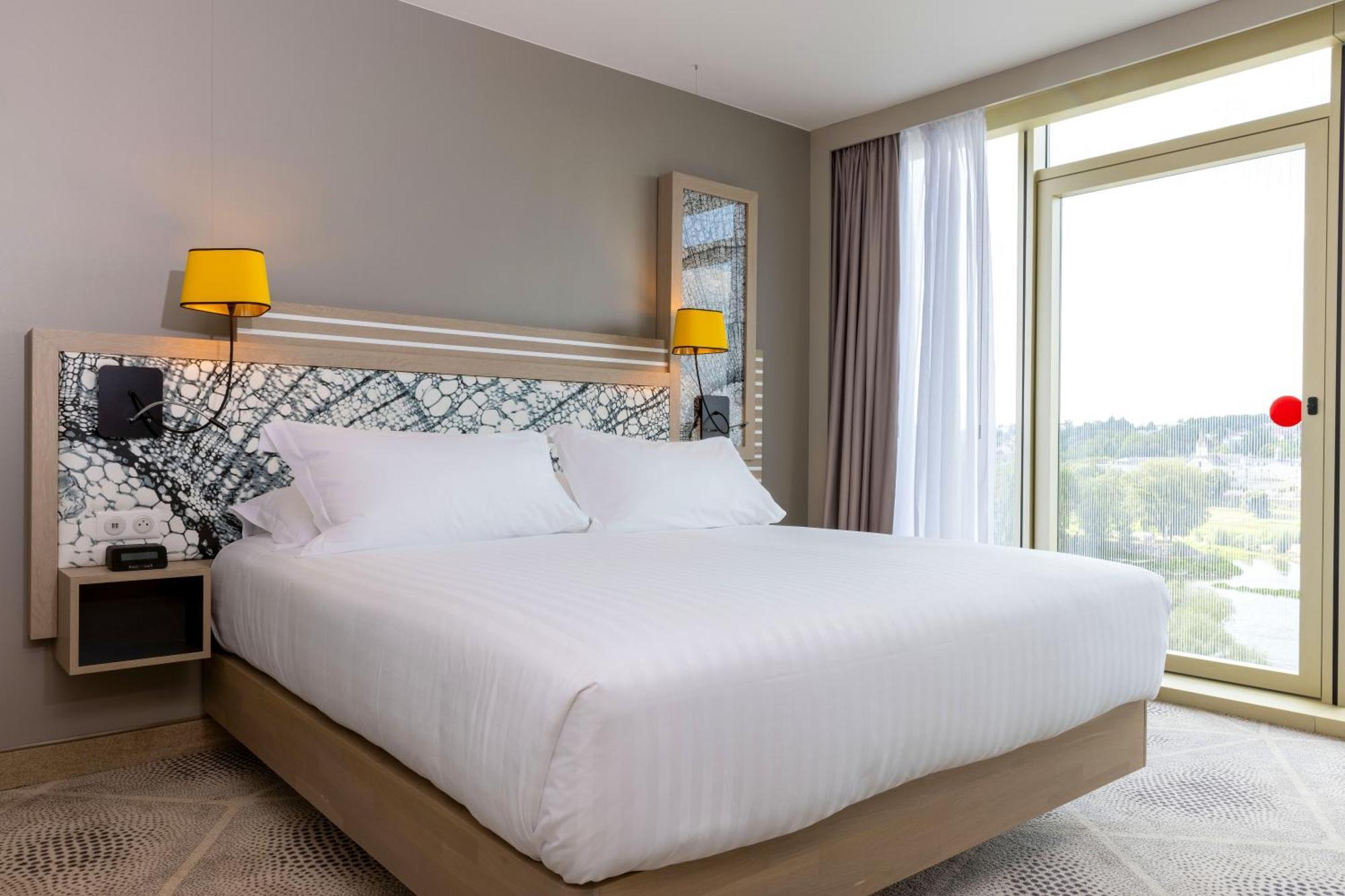 King Room - Mobility Accessible,1547397112:JPEG