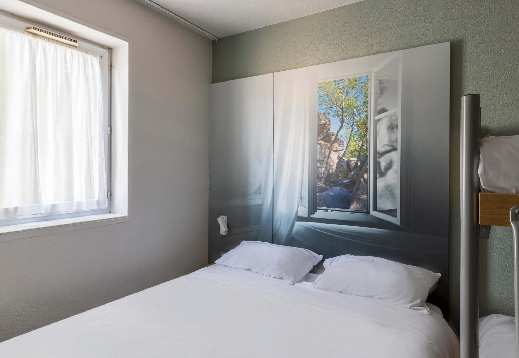 Quadruple Room,1538776864:JPEG