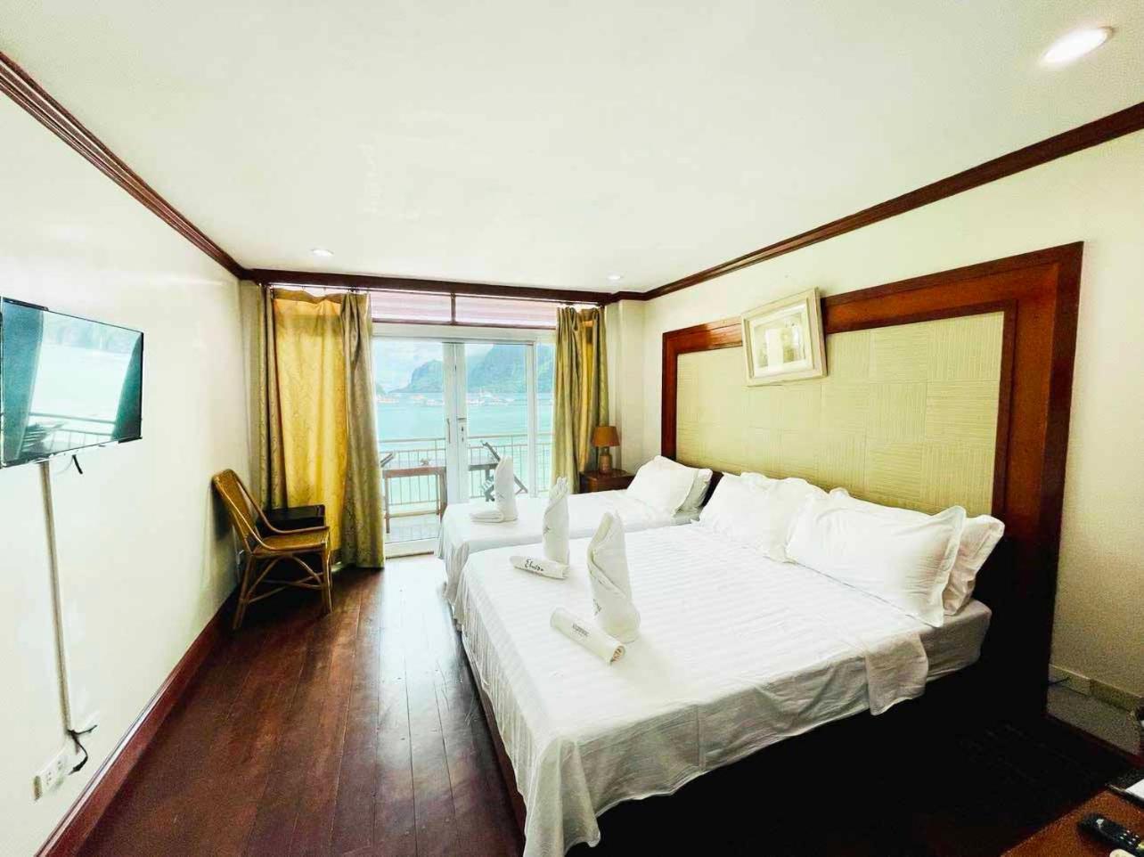 Family Room Sea View